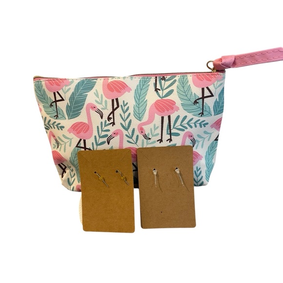 Flamingo Print Makeup Bag with Earrings Set - Picture 3 of 6
